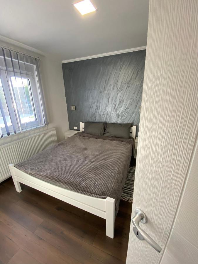 Apartmani Mira Palić Exteriör bild